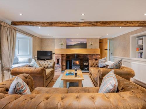 Hackthorpe House | 4 Bed in Hackthorpe SZ321