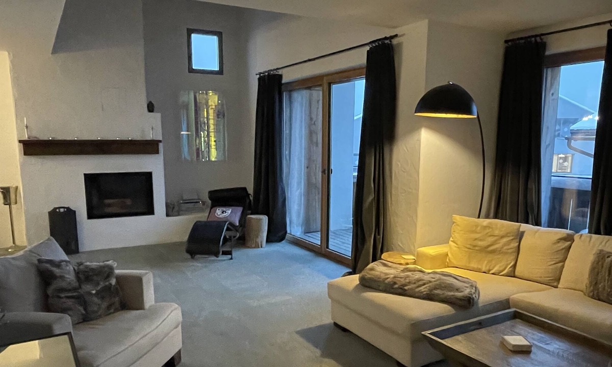 Klosters Platz Apartment | 4 bed Luxurious modern apartment close to town and lifts
