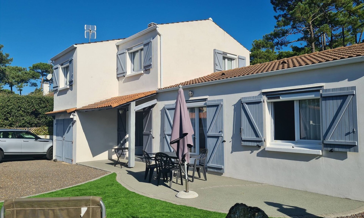 Jard-sur-Mer Villa | 4 bed villa - enclosed garden - 150 m from Boisvinet beach