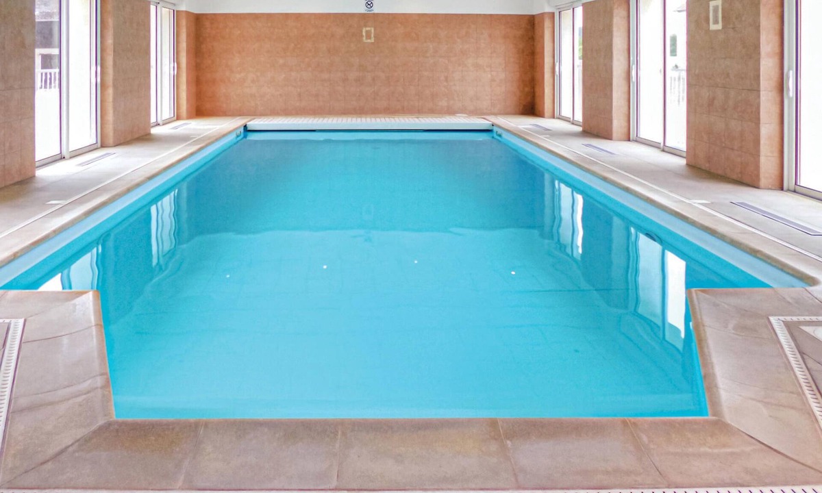 Vaudoy House | 4 bedroom accommodation in Vaudoy-en-Brie