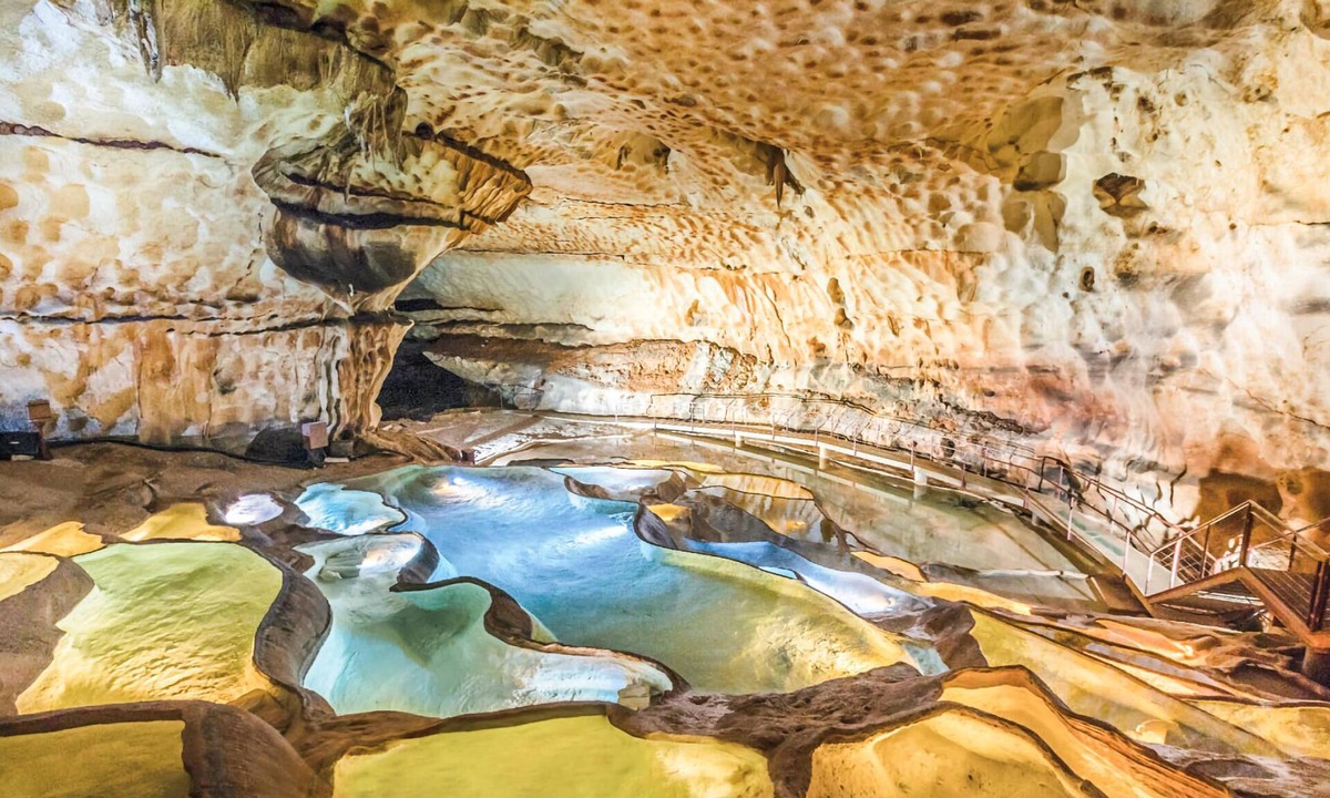 Montignargues House | 4 bedroom accommodation in Montignargues