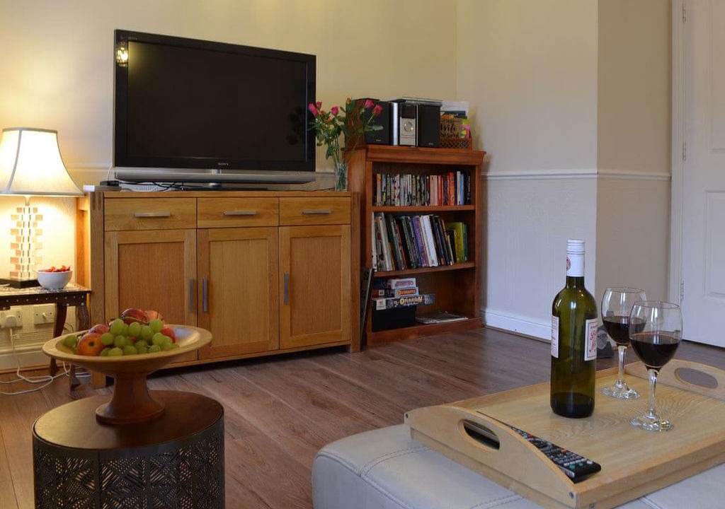 Littlehampton House | 4 bedroom accommodation in Littlehampton