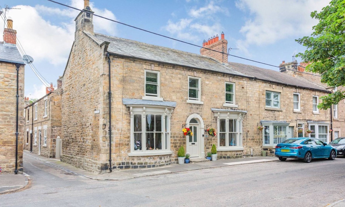 Staindrop Cottage | 4 bedroom accommodation in Staindrop, Barnard Castle