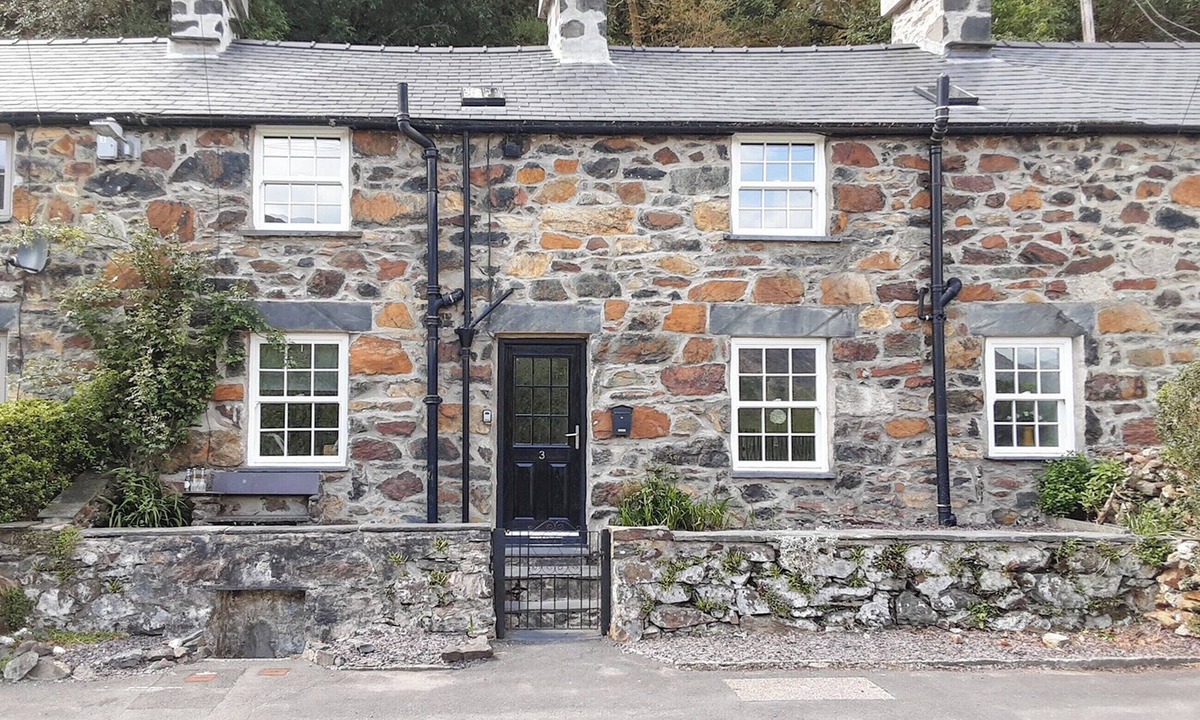 Beddgelert Cottage | 4 bedroom accommodation in Beddgelert