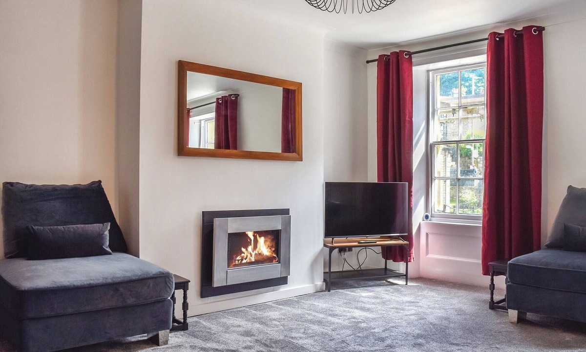 Hepworth Cottage | 4 bedroom accommodation in Holmfirth