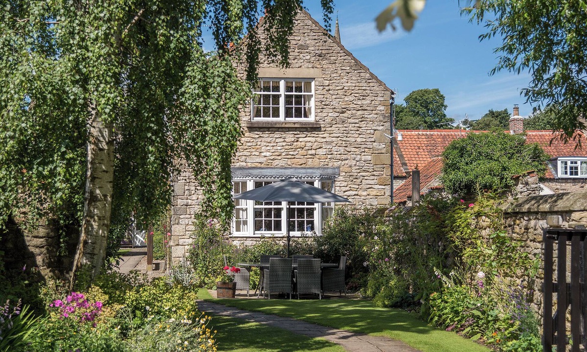 Pickering Cottage | 4 bedroom accommodation in Pickering