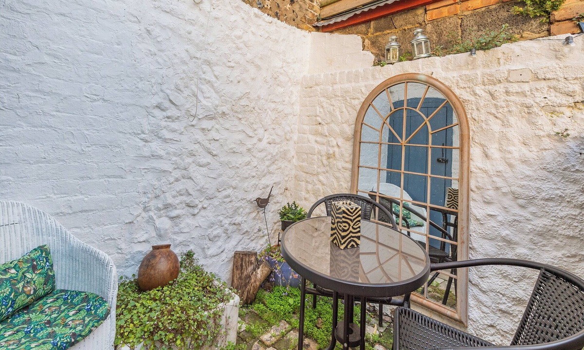 Ramsgate Cottage | 4 bedroom accommodation in Ramsgate