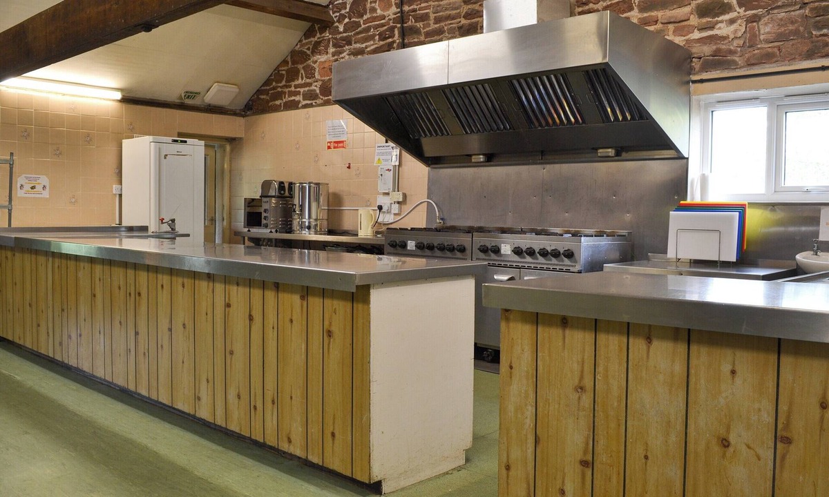 Wigton Cottage | 4 bedroom accommodation in Waverton