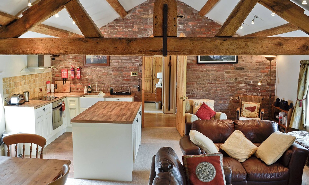 Helsby Cottage | 4 bedroom accommodation in Alvanley, Chester