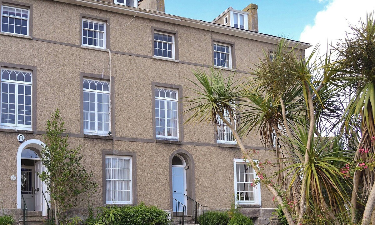 Chysauster Cottage | 4 bedroom accommodation in Penzance