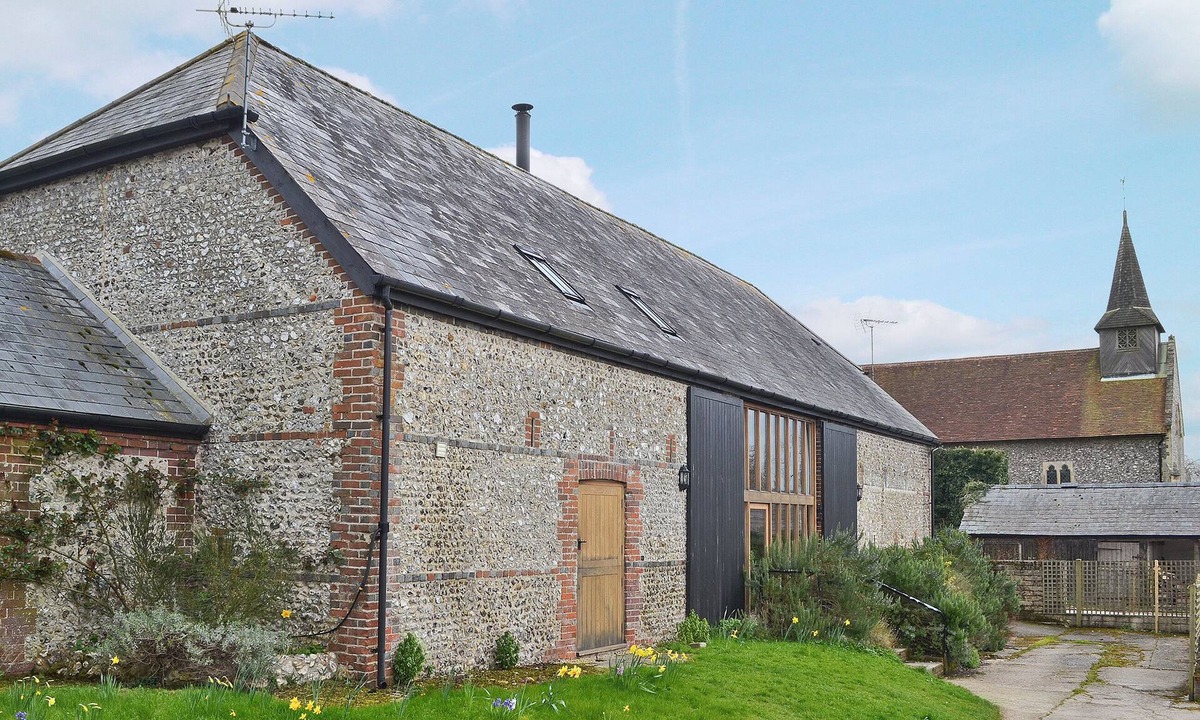 Compton Cottage | 4 bedroom accommodation in Compton, near Chichester