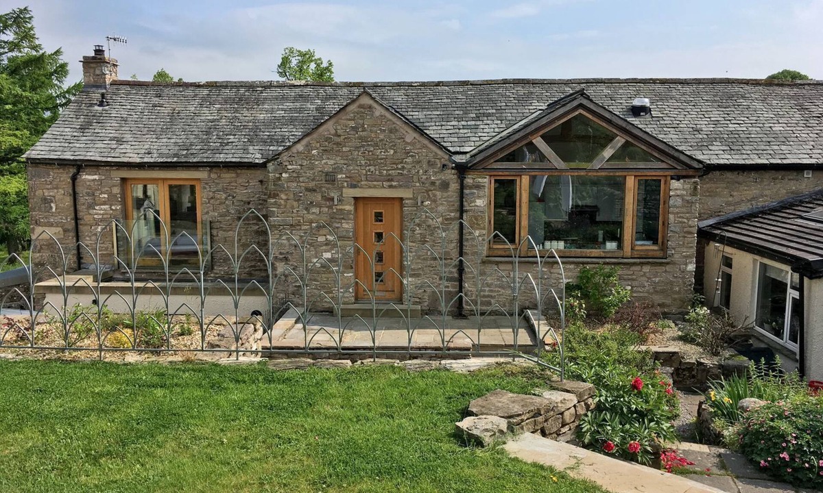 Orton Cottage | 4 bedroom accommodation in Orton, near Appleby