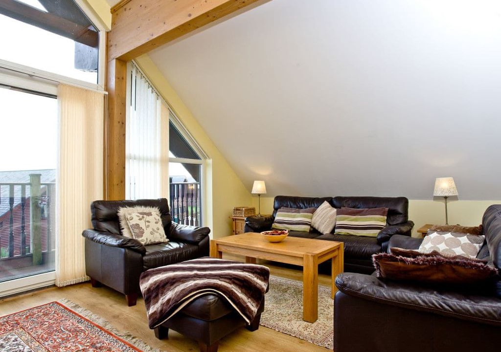 Winnard's Perch Cabin | 4 bedroom accommodation in St Columb