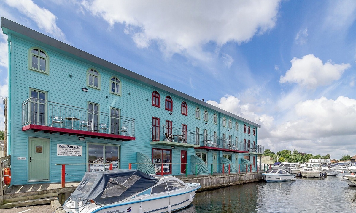 Hoveton Cottage | 4 bedroom accommodation in Wroxham