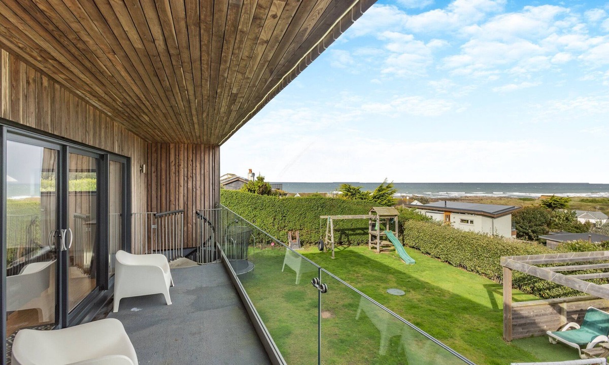 Widemouth Bay Cottage | 4 bedroom accommodation in Bude