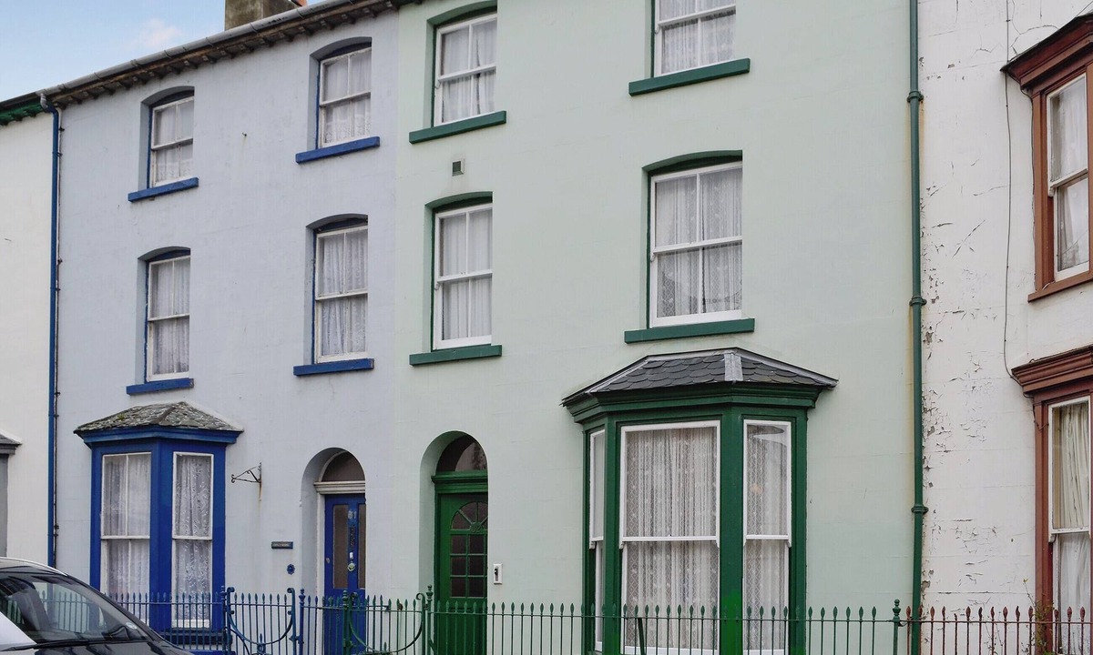 Tywyn Cottage | 4 bedroom accommodation in Tywyn