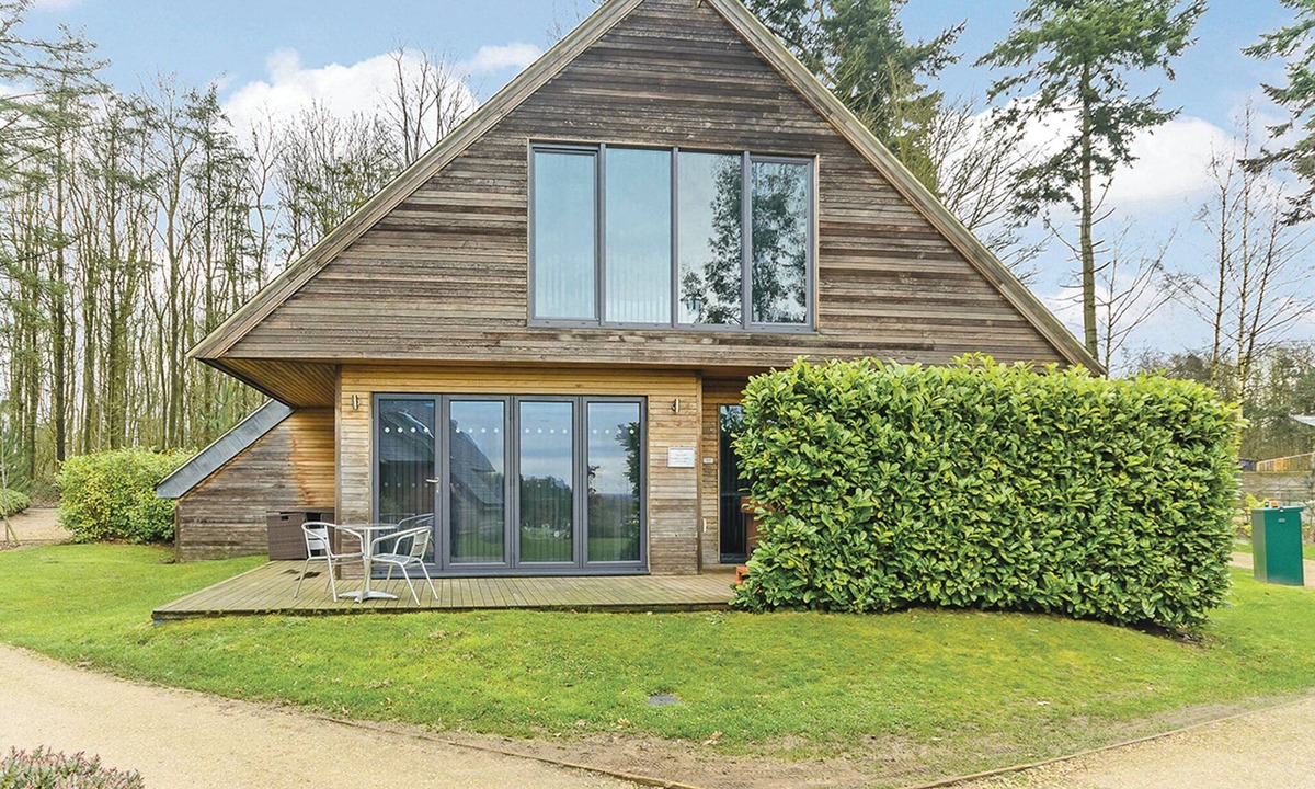 Pocklington Ski Chalet | 4 bedroom accommodation in Pocklington, York