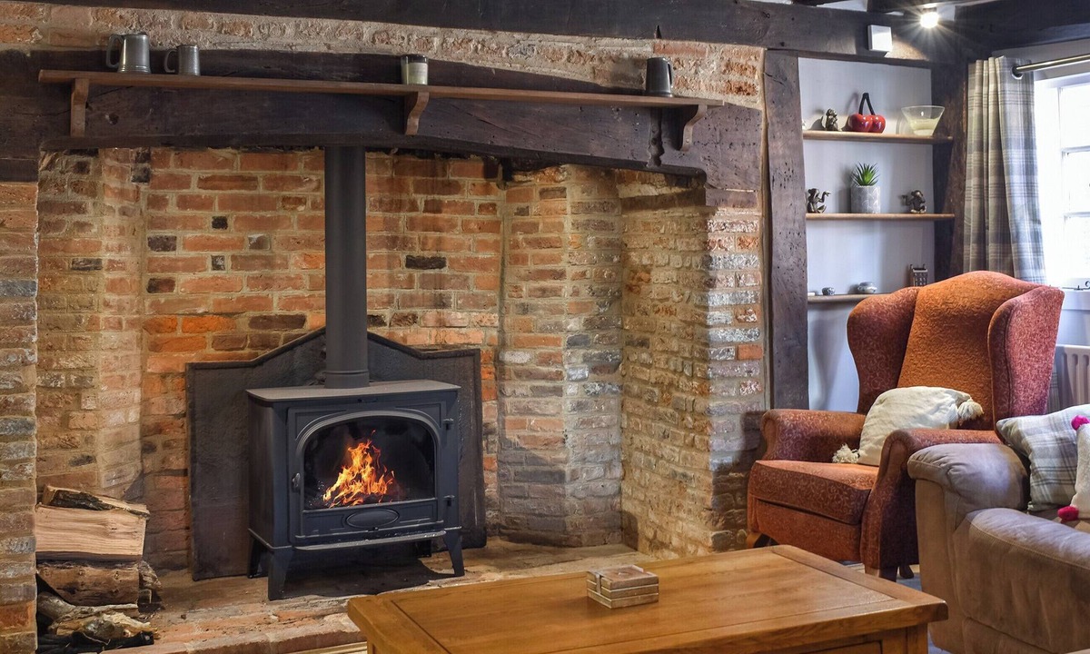 Bethersden Cottage | 4 bedroom accommodation in Bethersden, near Ashford