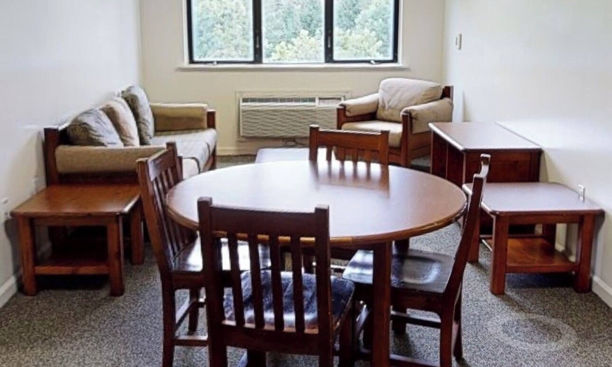 Caldwell Apartment | 4-bedroom apartment at Caldwell University