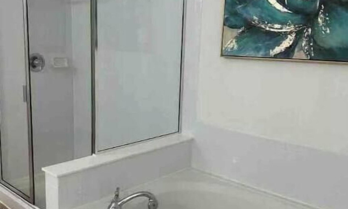 Orlando Apartment | 4-bedroom apartment in enchanting Orlando with WiFi, AC
