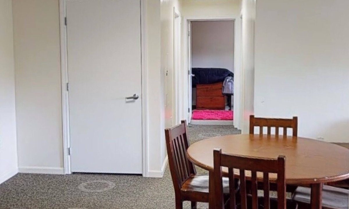 Caldwell Apartment | 4 bedroom apartment with AC in Caldwell, New Jersey