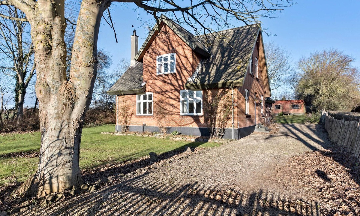 Bagenkop House | 4 bedroom awesome home in Humble