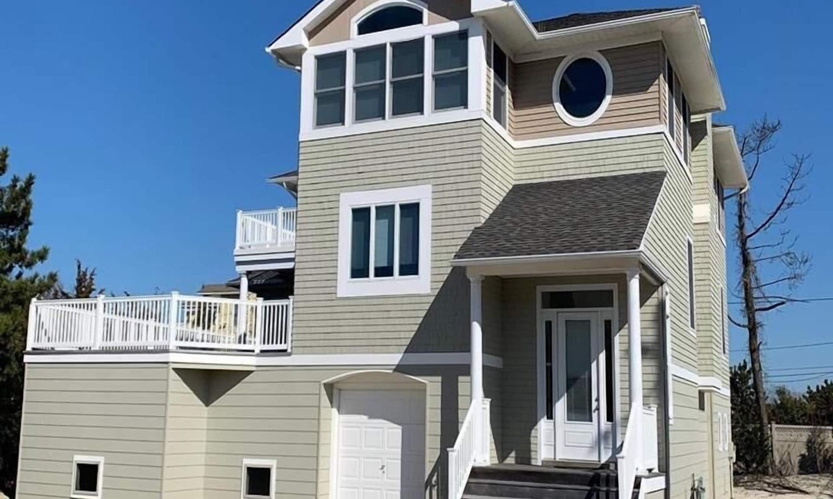 Loveladies House | 4 Bedroom, Bay Side Beauty!