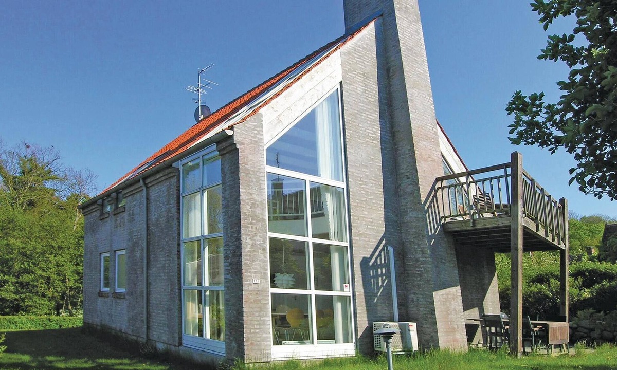 Listed House | 4 bedroom beautiful home in Svaneke