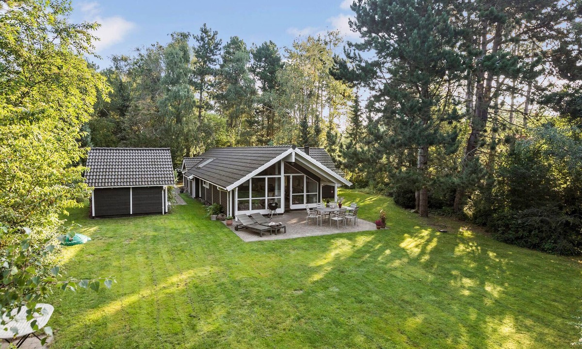 Melby House | 4 bedroom beautiful home in Melby