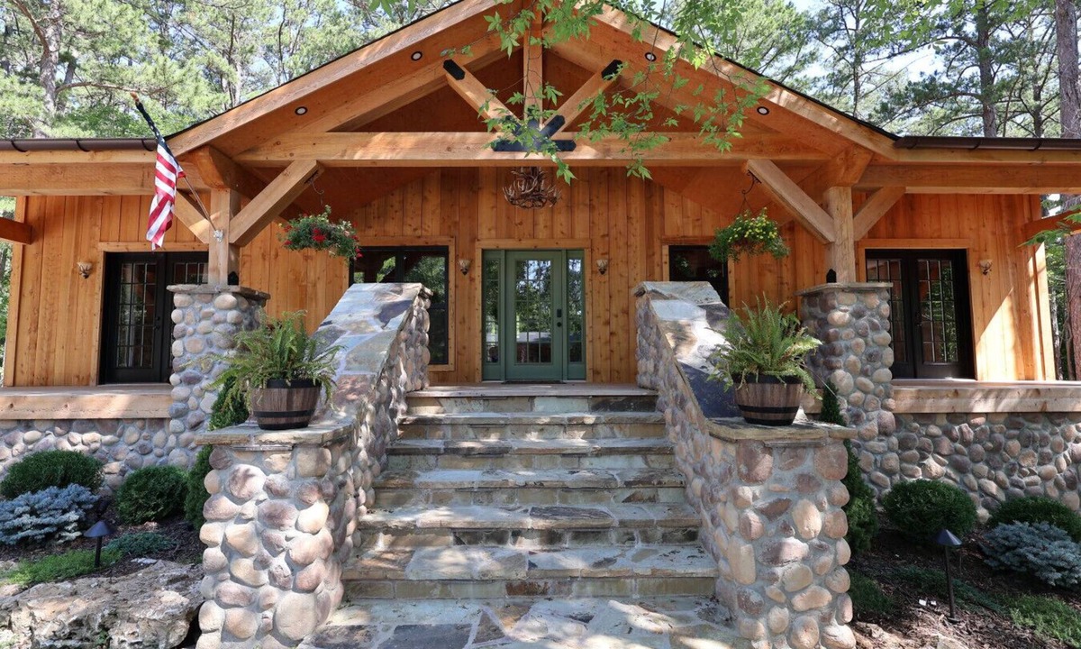 Imperial Cabin | 4 Bedroom Cabin Retreat