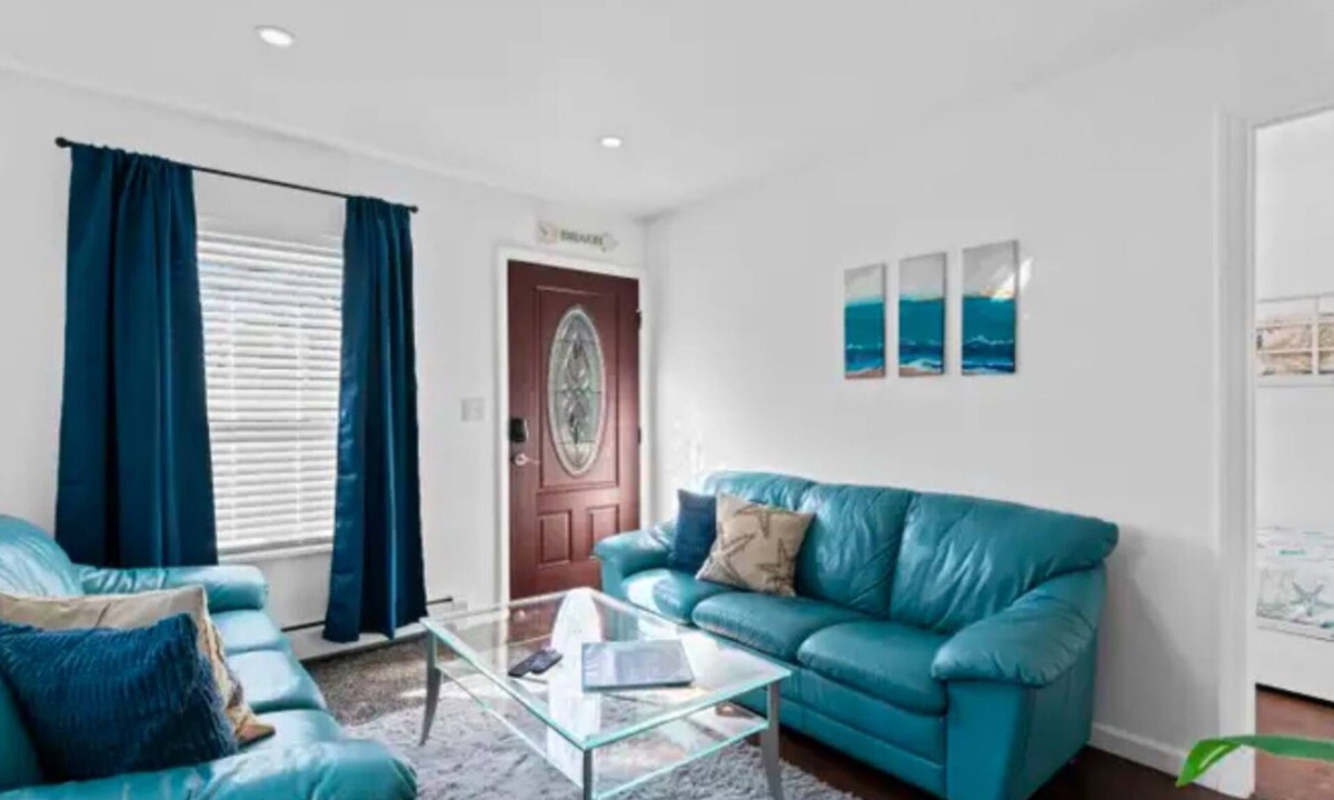 Keansburg House | 4-bedroom cozy beach house