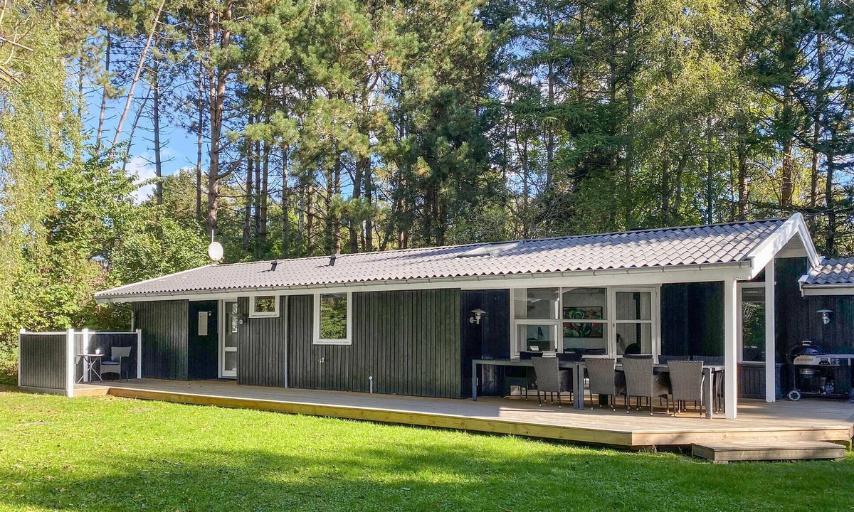 Klint House | 4 bedroom cozy home in Nykøbing Sj