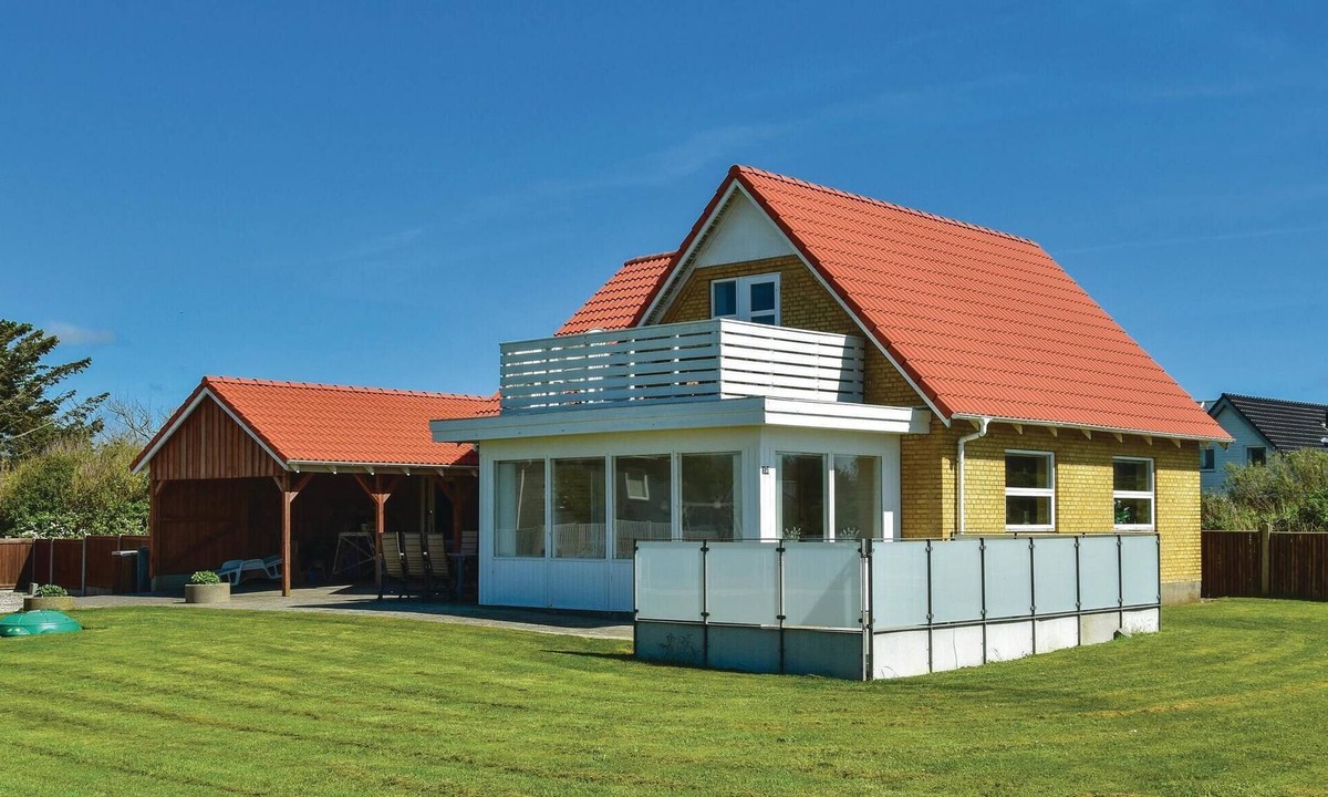 Sondervig House | 4 bedroom cozy home in Ringkøbing