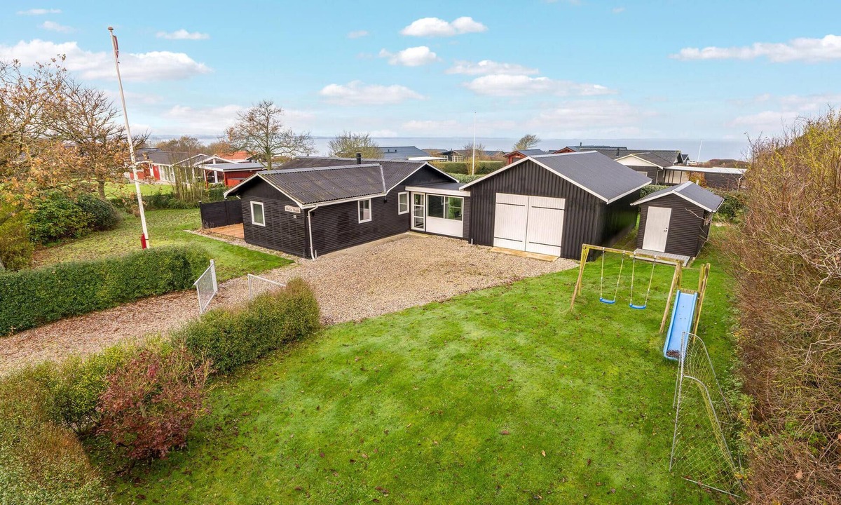 Vinderup House | 4 bedroom cozy home in Vinderup