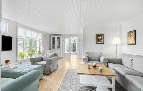 Nyborg House | 4 Bedroom Cozy Home In Nyborg