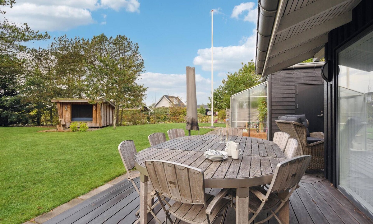 Skjern House | 4 bedroom cozy home in Skjern