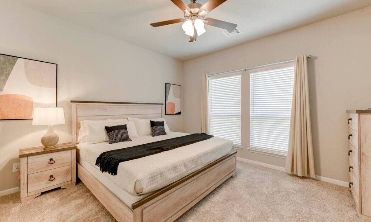 Temple House | 4 Bedroom Home For Your Workers in Temple