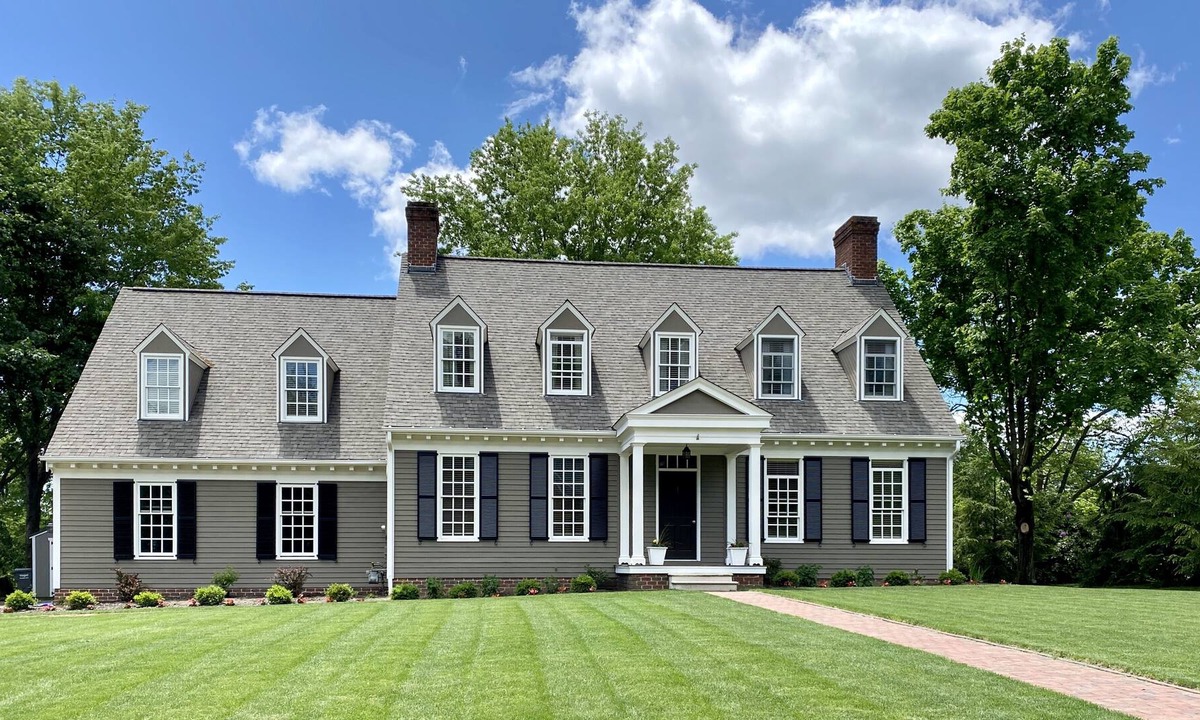 Bakerstown House | 4 Bedroom Home with Spacious Deck and Backyard!