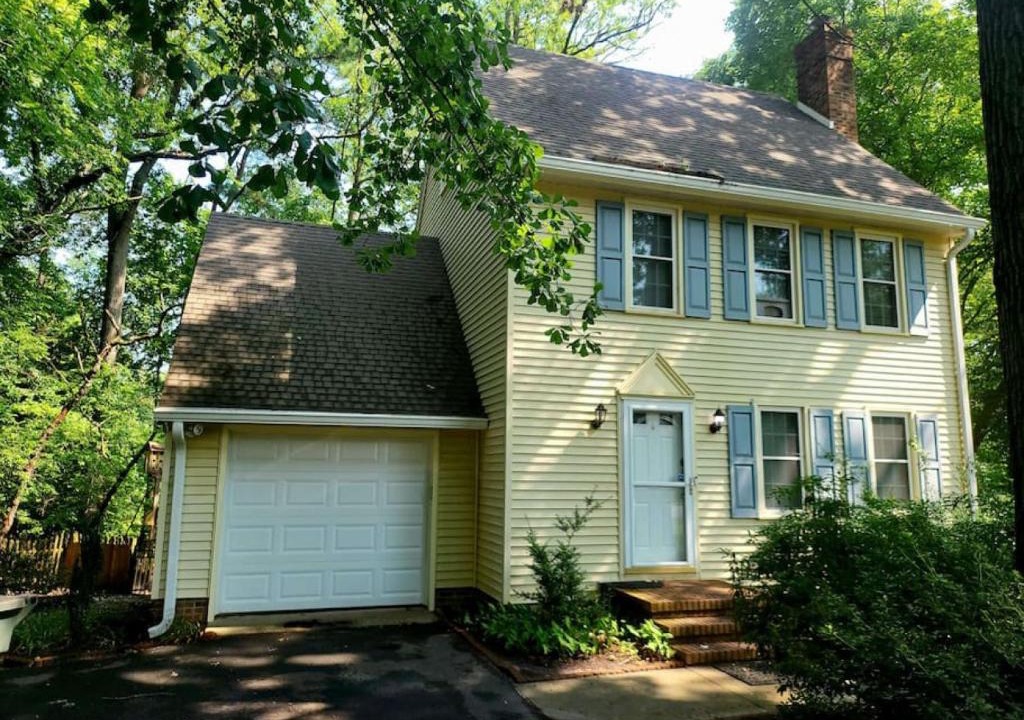 Salisbury House | 4-Bedroom House Close to Beach