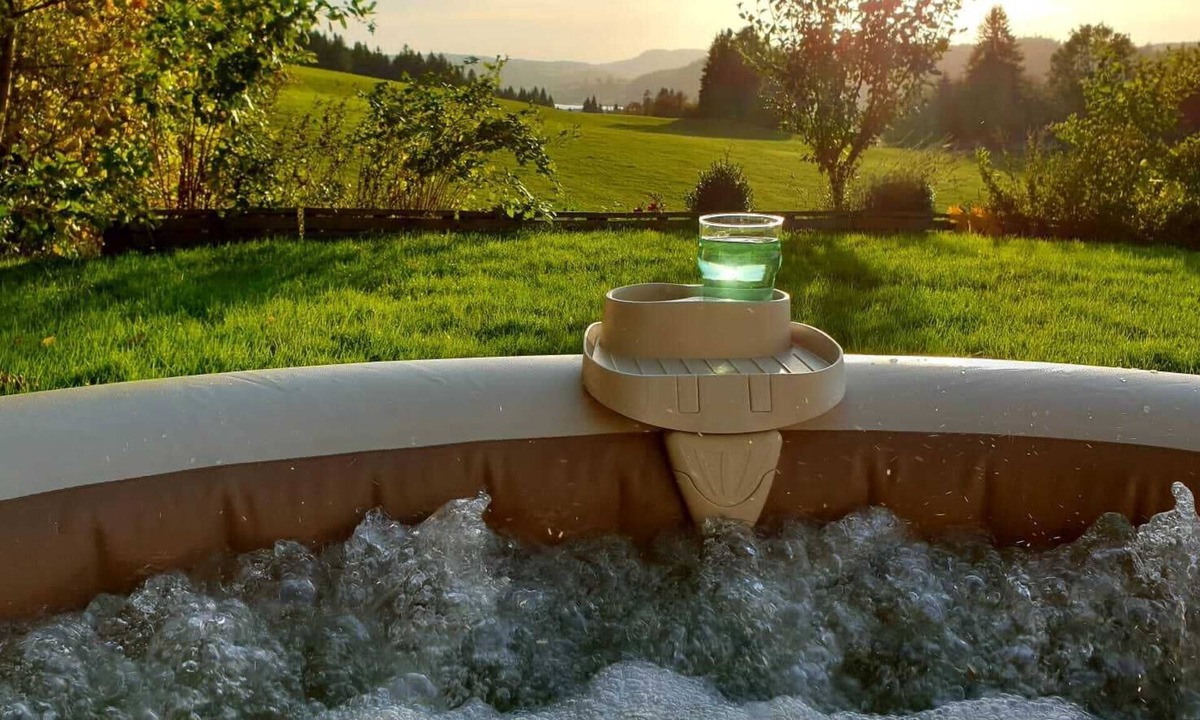 Malbuisson House | 4 Bedroom House with Jacuzzi
