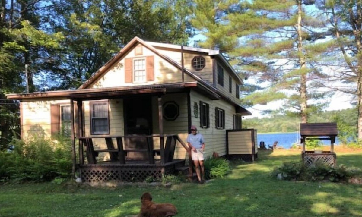 Windham Cottage | 4-bedroom Lake-Front Cottage