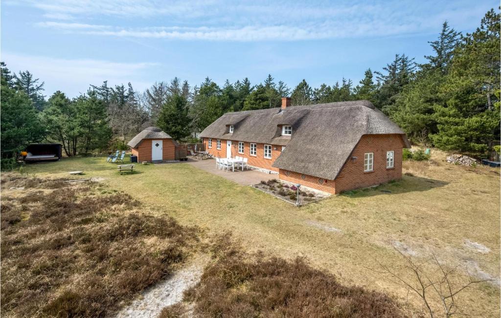 Øhuse House | 4 Bedroom Nice Home In Ulfborg