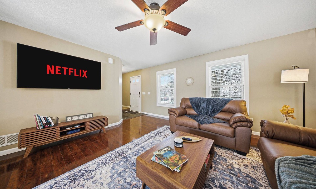 Marysville House | 4 Bedroom Pet Friendly Fire Pit Ping Pong BBQ