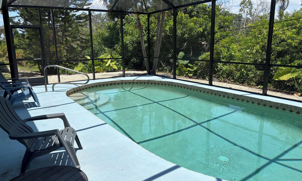 South Venice House | 4-Bedroom Pool Home Convenient To Beaches