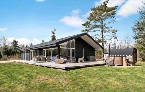 Bording House | 4 Bedroom Stunning Home In Bording