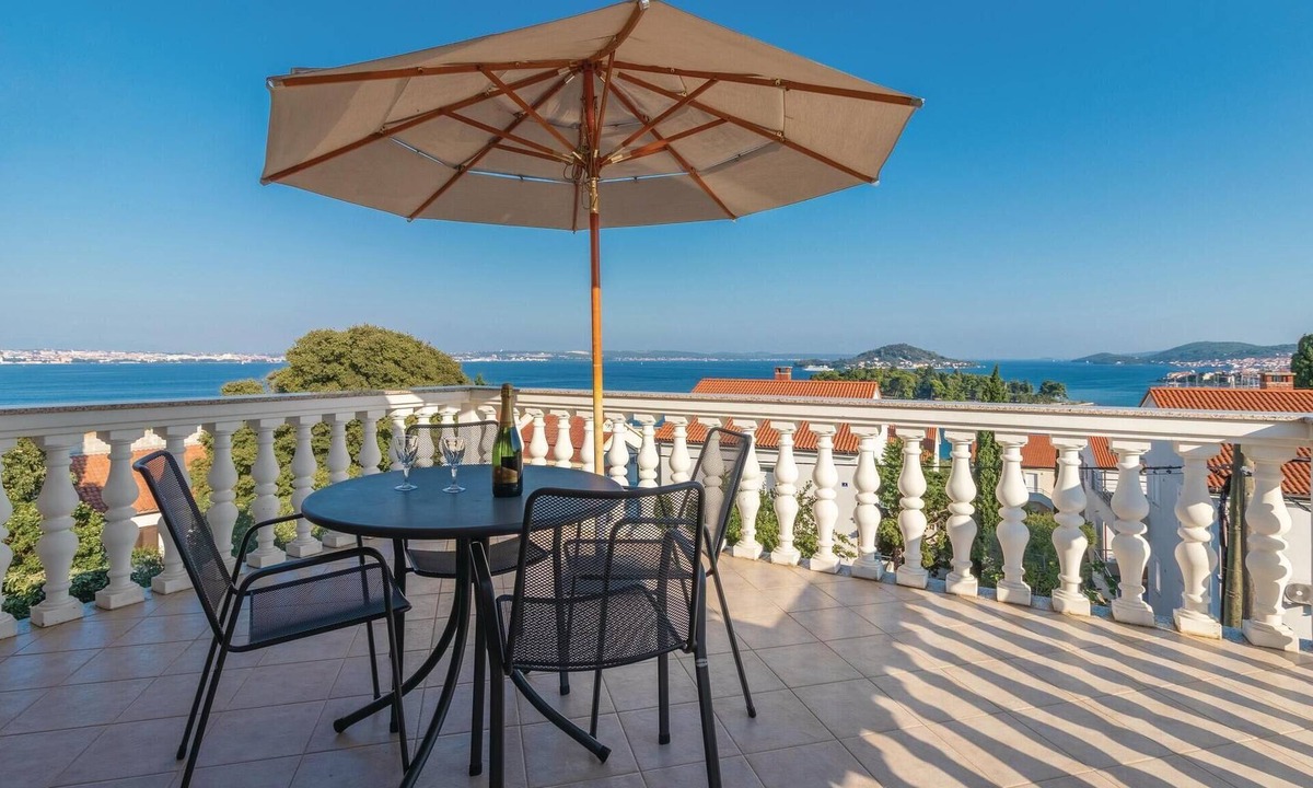Poljana Apartment | 4 bedroom stunning apartment in Poljana