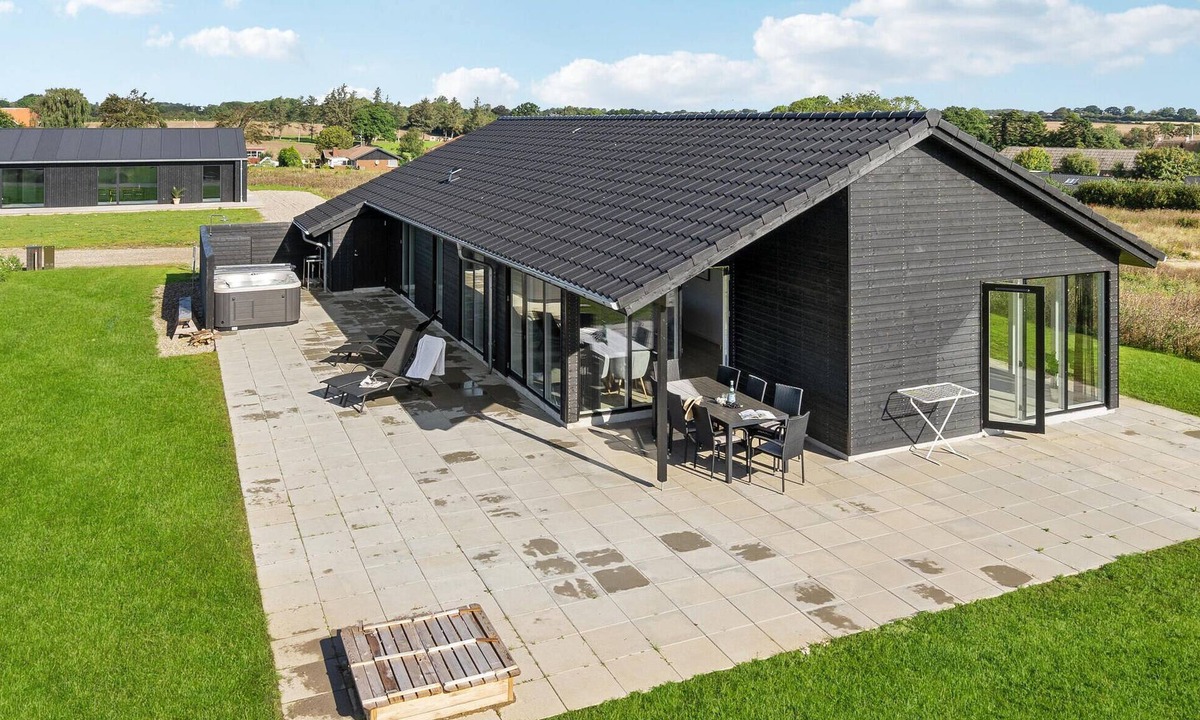 Skovbyballe House | 4 bedroom stunning home in Haderslev