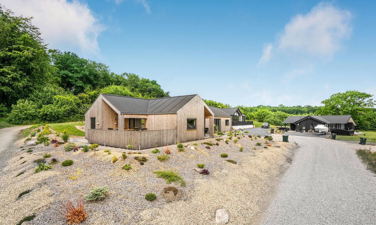 Sjølund House | 4 bedroom stunning home in Sjølund