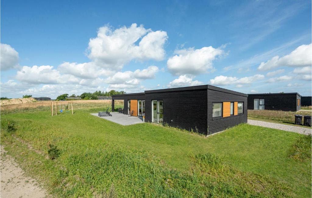 Hjarbæk House | 4 Bedroom Stunning Home In Løgstrup