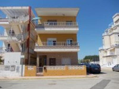 Platja de Piles Apartment | 4 Bedrooms Apartment - 2 Mins Walk to Seafront